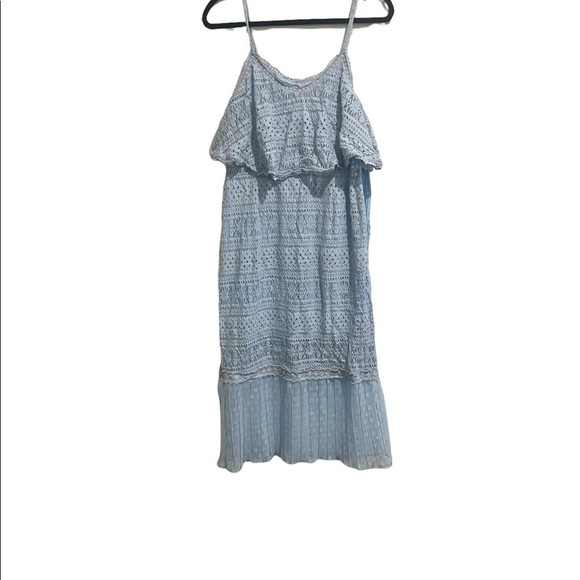 foxiedox Dresses & Skirts - Foxiedox Elle lace midi dress large